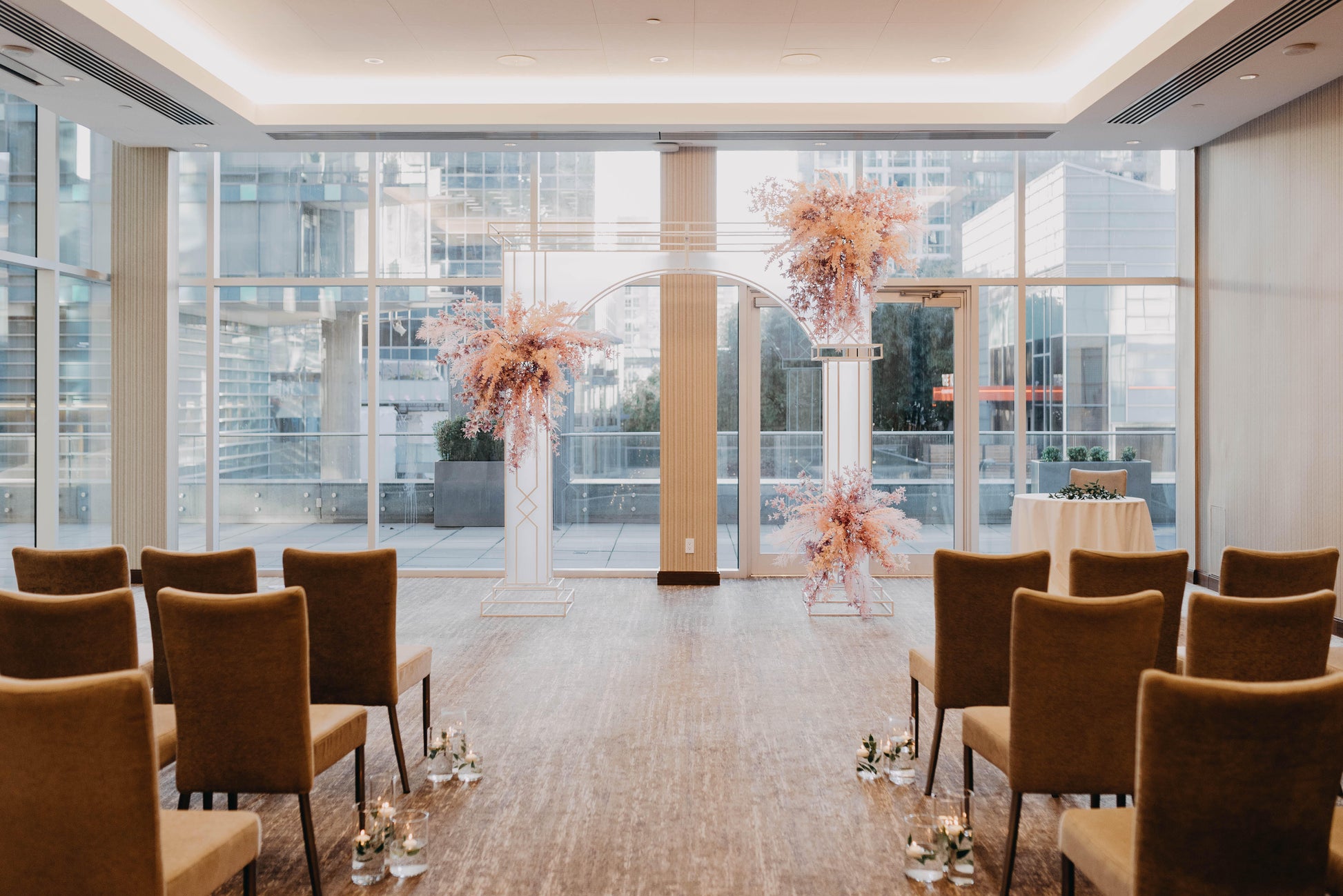 Nordic Square Wedding Arch - Fino Decor