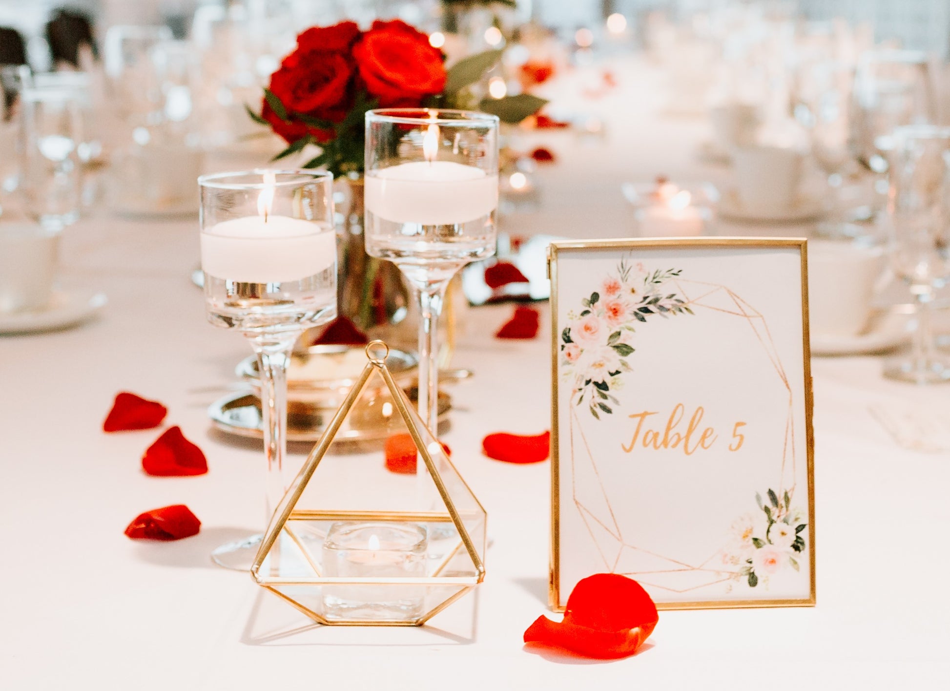 Raised Cylinder Candle Holder Glass Vase Set - Fino Decor