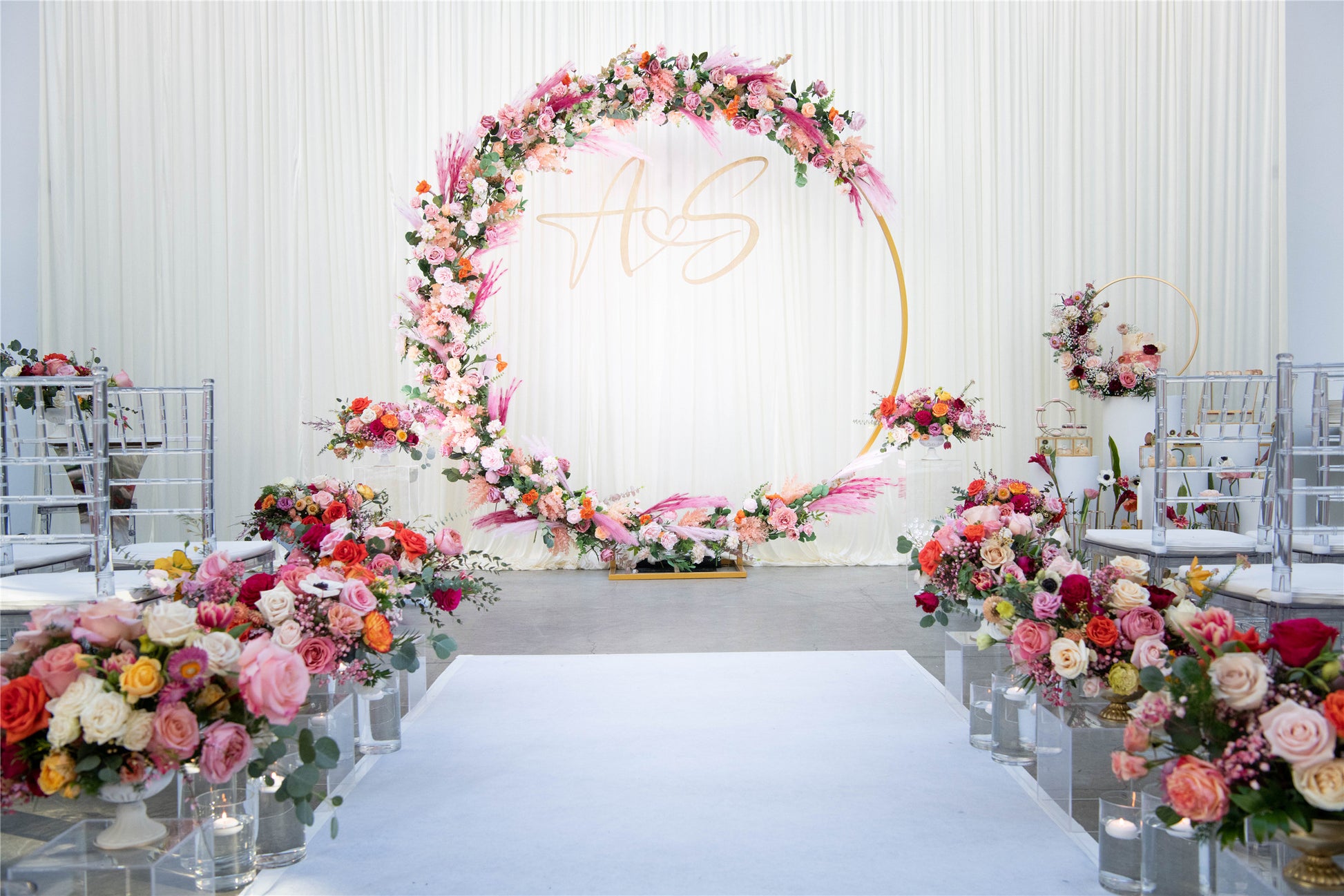 Metal Round Wedding Arch/ Circle Wedding Arch Only (Square Pipe) - Fino Decor