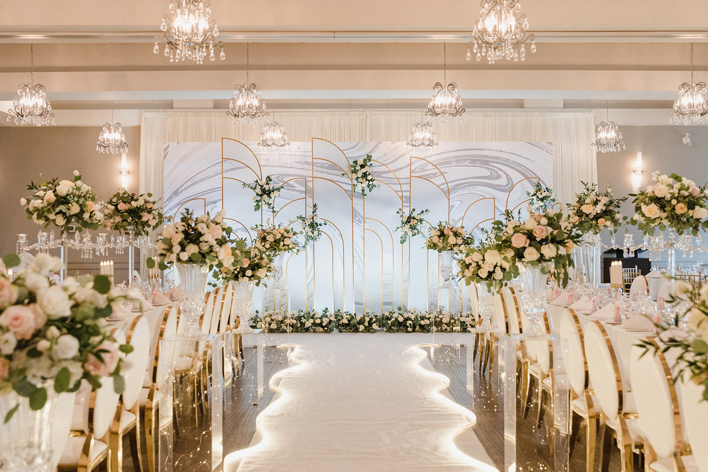Luxury Metal Backdrop/Gold Stage Background Only - Fino Decor