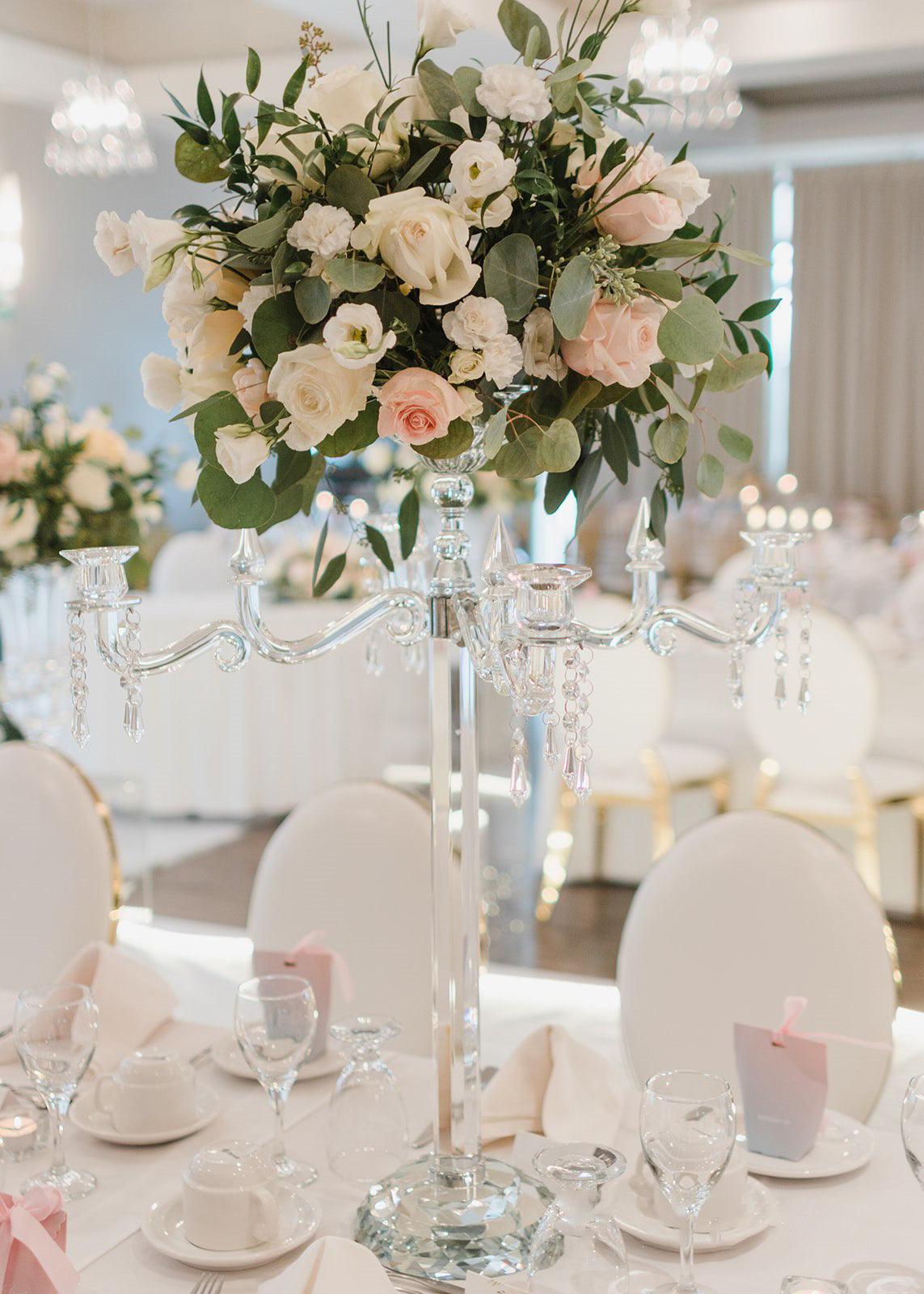 Tall 4 Arms Wedding Centerpiece Crystal Candelabra Centerpiece Top Flower Bowl for Table - Fino Decor