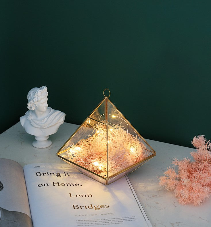 Cute Flower House / Wedding Vase - Fino Decor