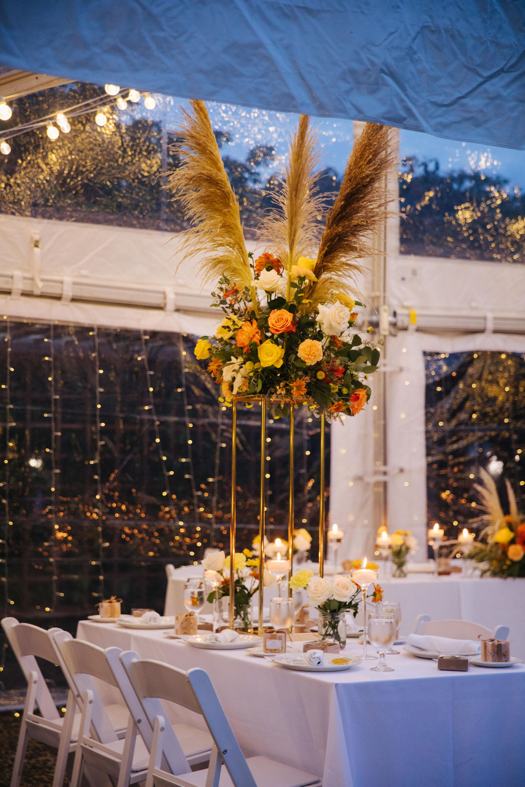 Luxury Gold Pillar/Reception Centerpiece Stand