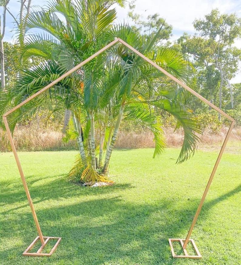 Pentagonal Geometric Arch Only - Fino Decor