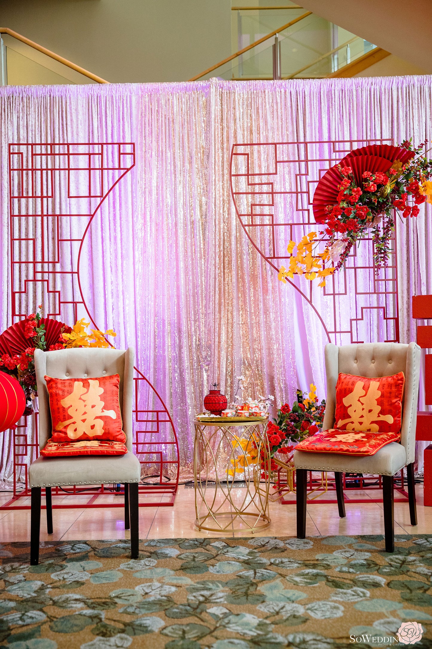 Red Asian Style Arch/Tea Ceremony Background - Fino Decor